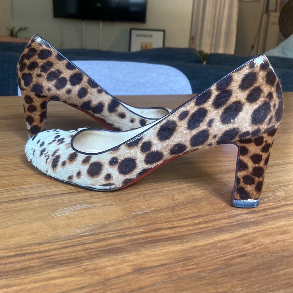 Ombré leopard cheetah animal print hair round toe pump
